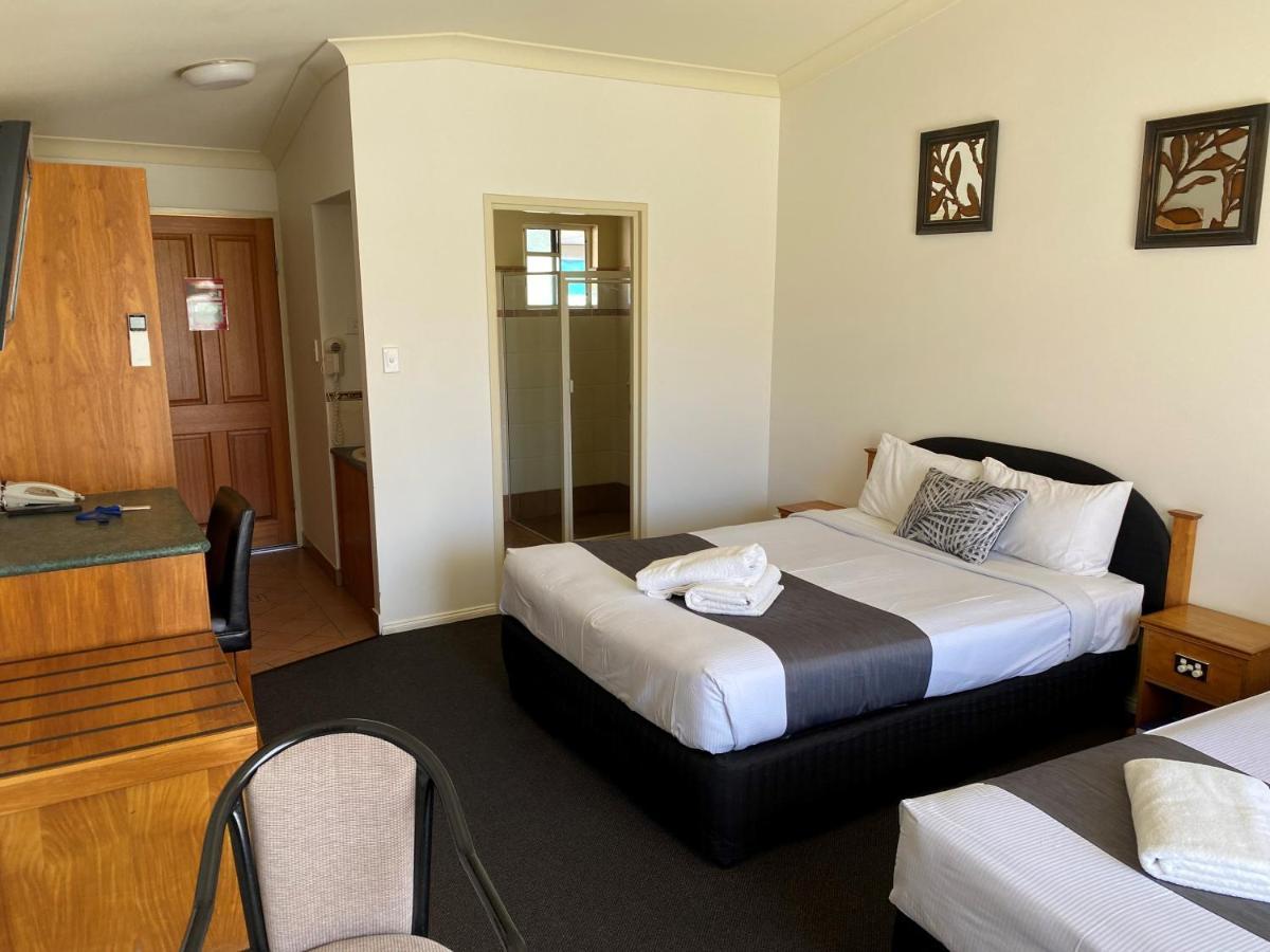 Emerald Explorers Inn Eksteriør billede
